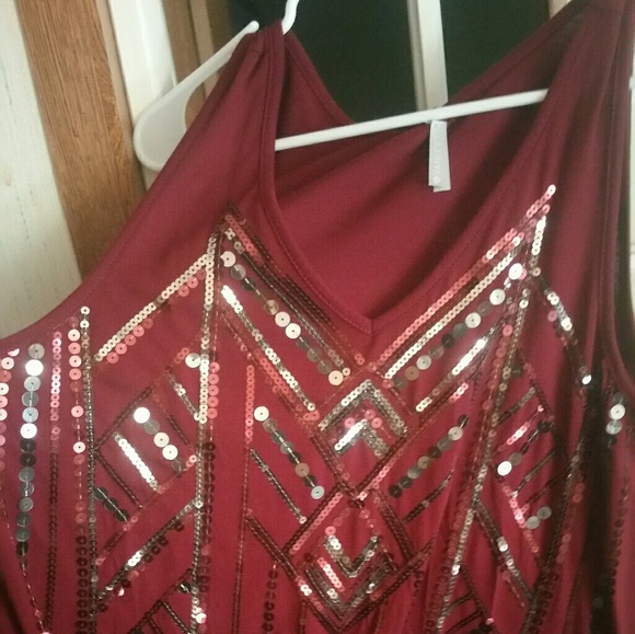 Sequin Tank - Picture 1 of 2